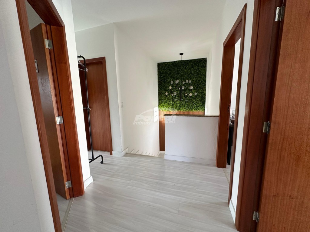 Casa para alugar com 4 quartos, 210m² - Foto 8