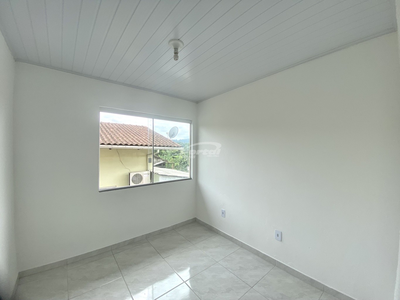 Casa para alugar com 3 quartos, 110m² - Foto 5