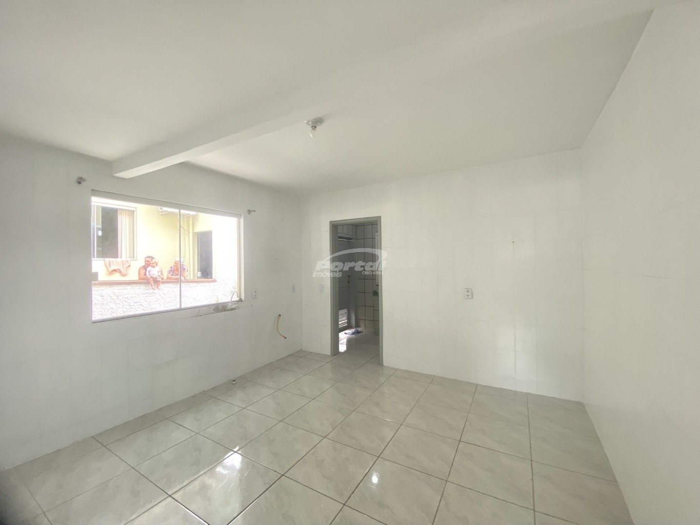 Casa para alugar com 3 quartos, 110m² - Foto 14