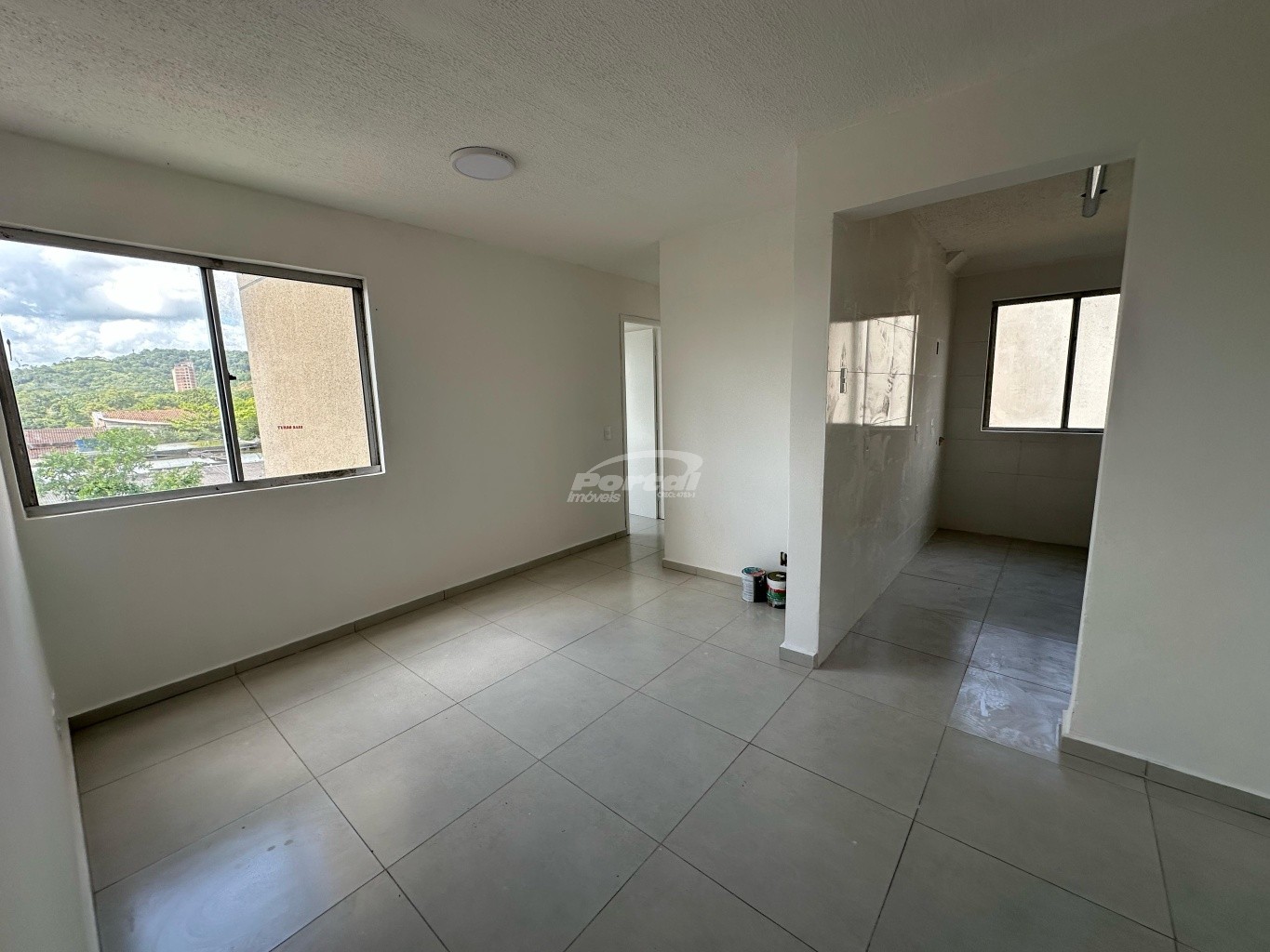 Apartamento à venda com 2 quartos, 49m² - Foto 1
