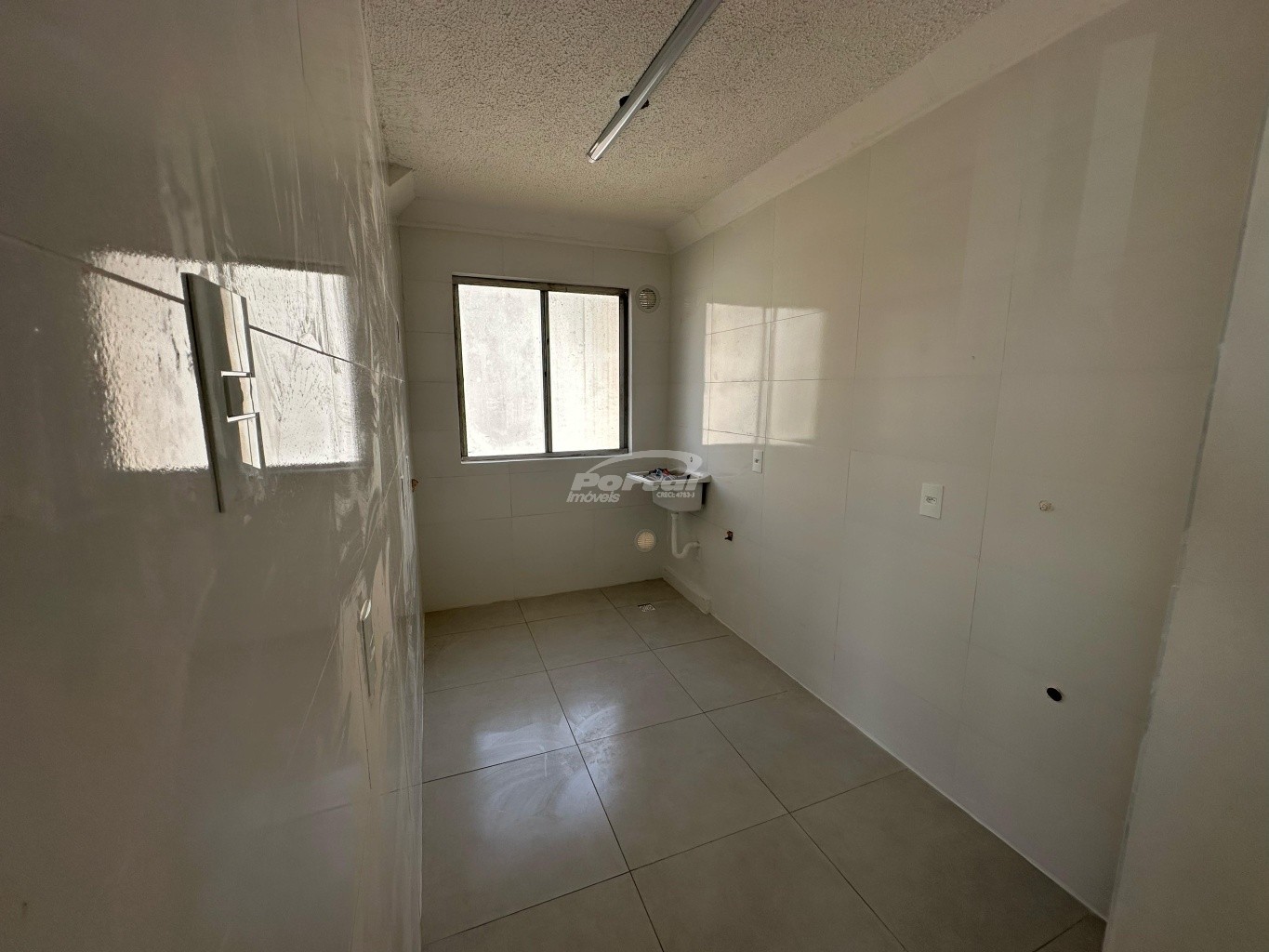 Apartamento à venda com 2 quartos, 49m² - Foto 3