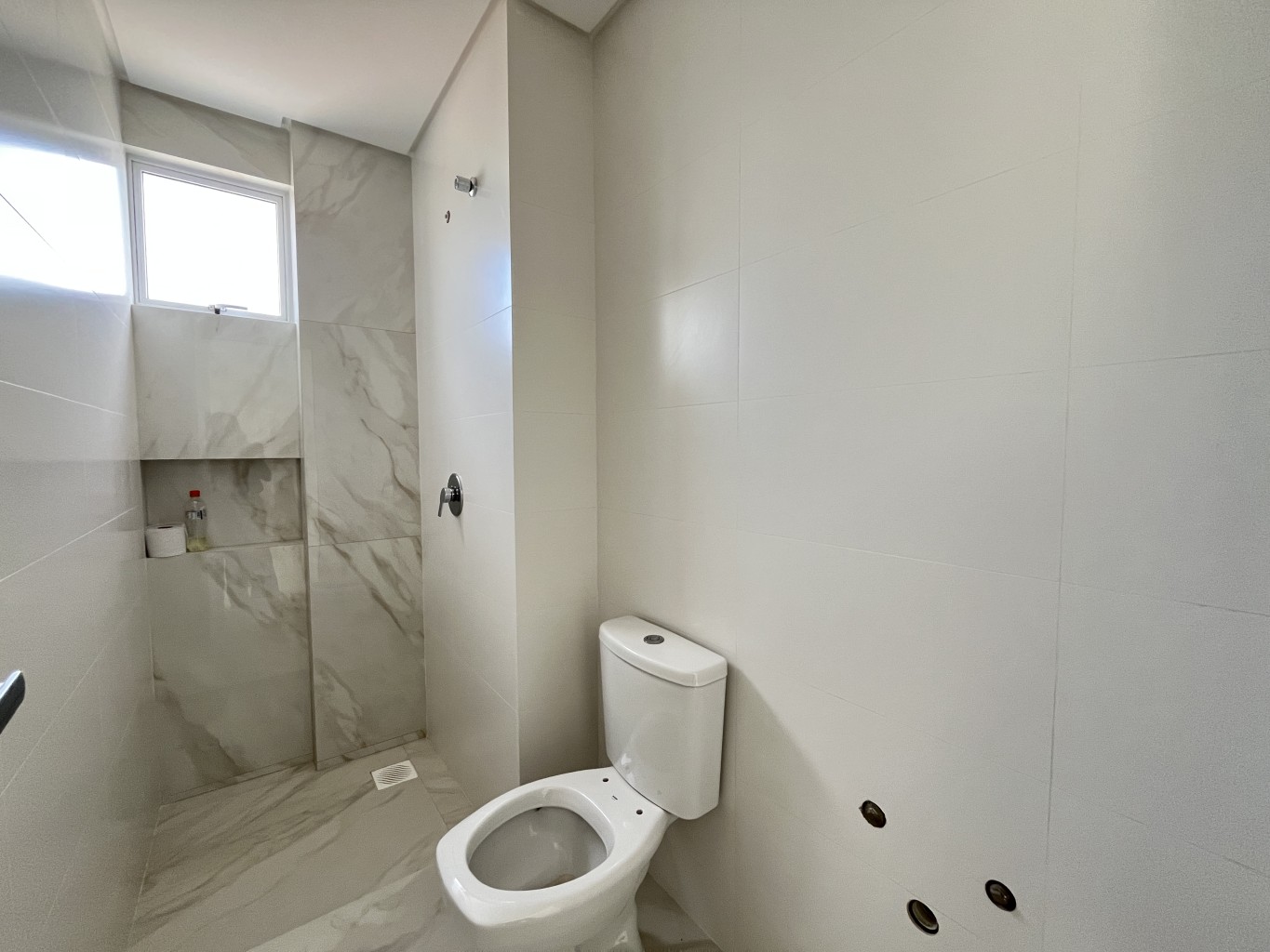 Apartamento à venda com 3 quartos, 107m² - Foto 19