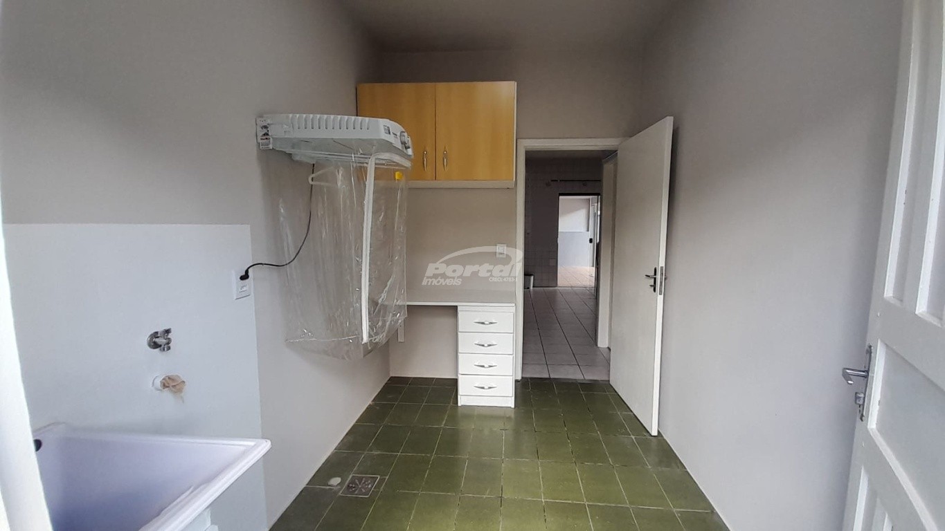 Casa para alugar com 3 quartos, 90m² - Foto 10