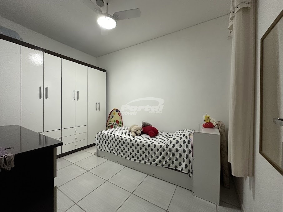 Casa para alugar com 2 quartos, 60m² - Foto 15