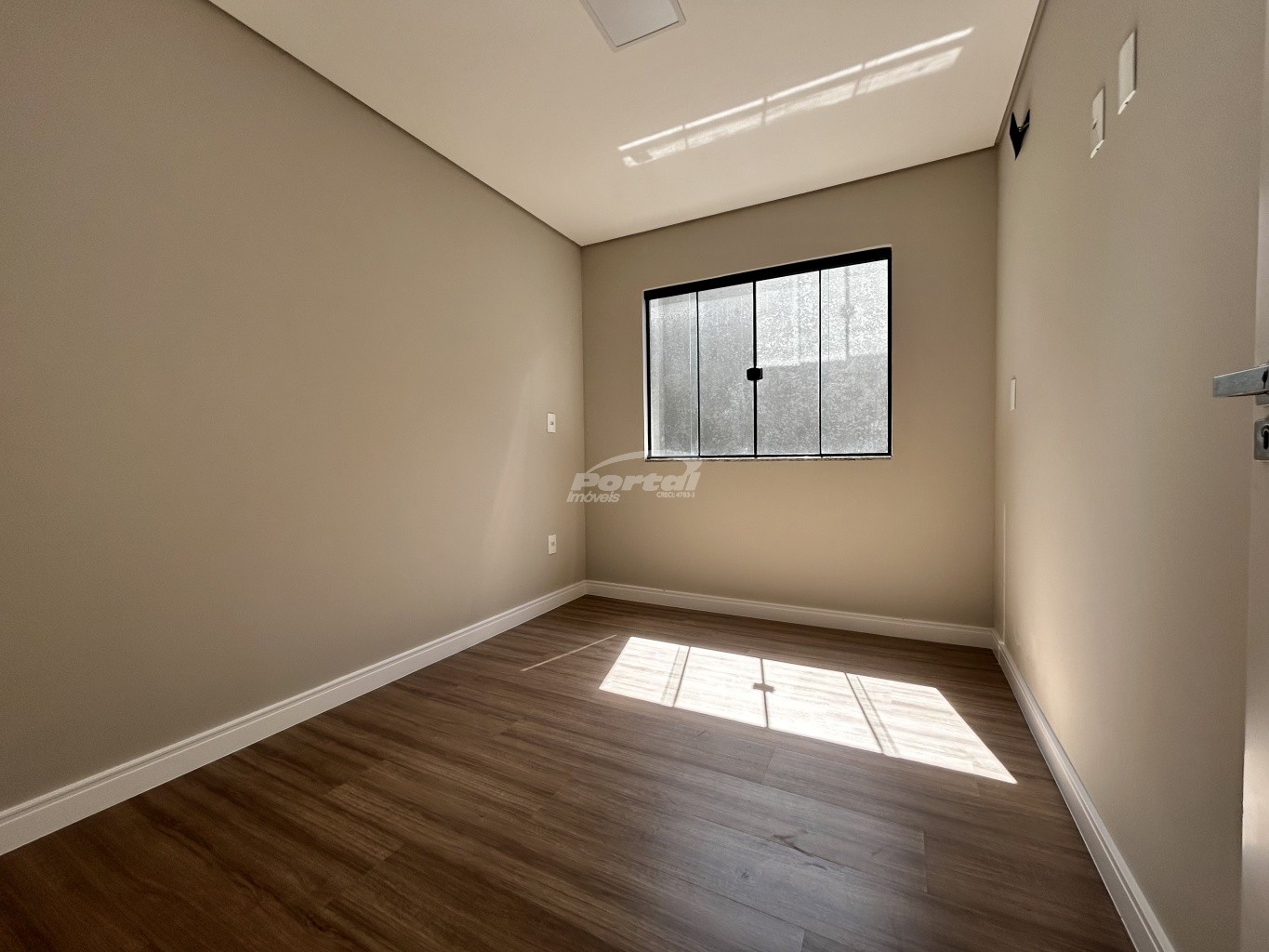 Apartamento para alugar com 2 quartos, 60m² - Foto 9