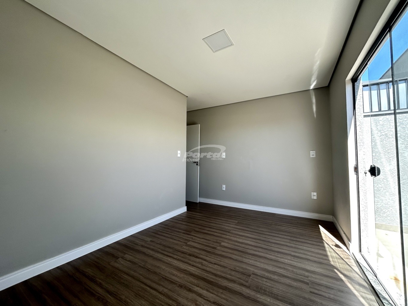 Apartamento para alugar com 2 quartos, 60m² - Foto 12