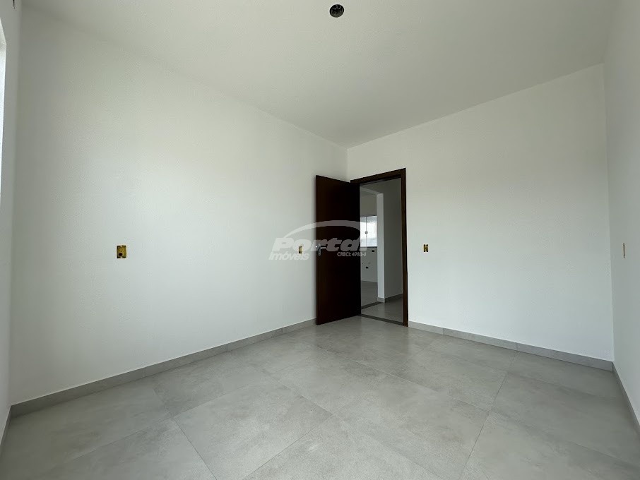 Casa para alugar com 2 quartos, 72m² - Foto 11