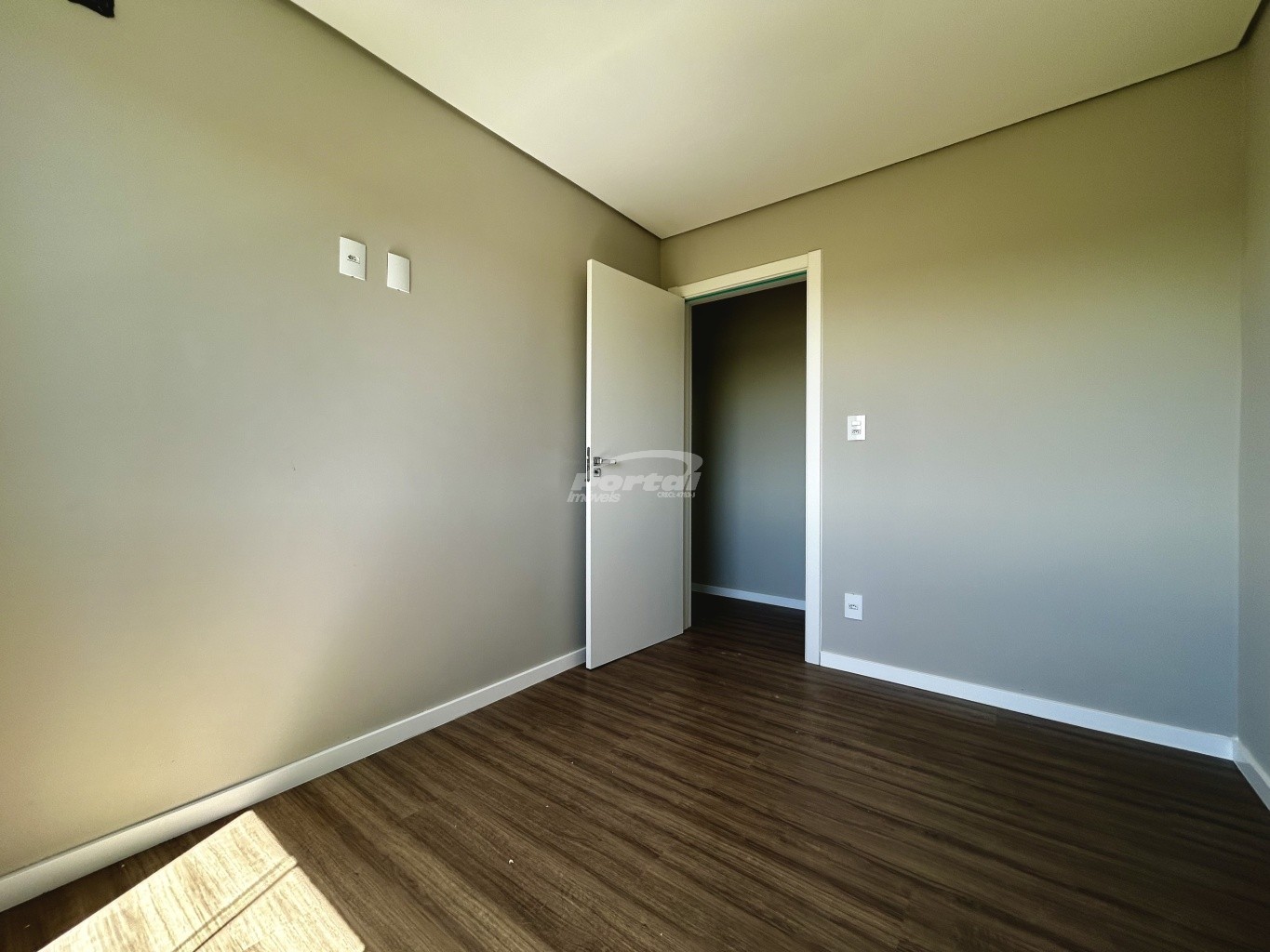 Apartamento para alugar com 2 quartos, 60m² - Foto 12