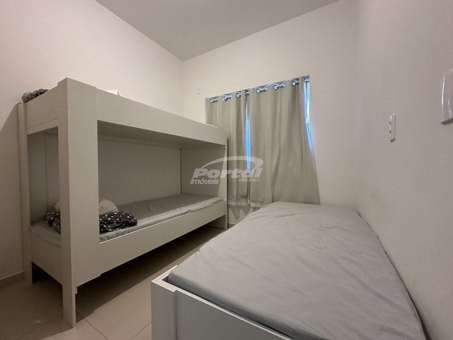 Apartamento para alugar com 2 quartos, 70m² - Foto 16