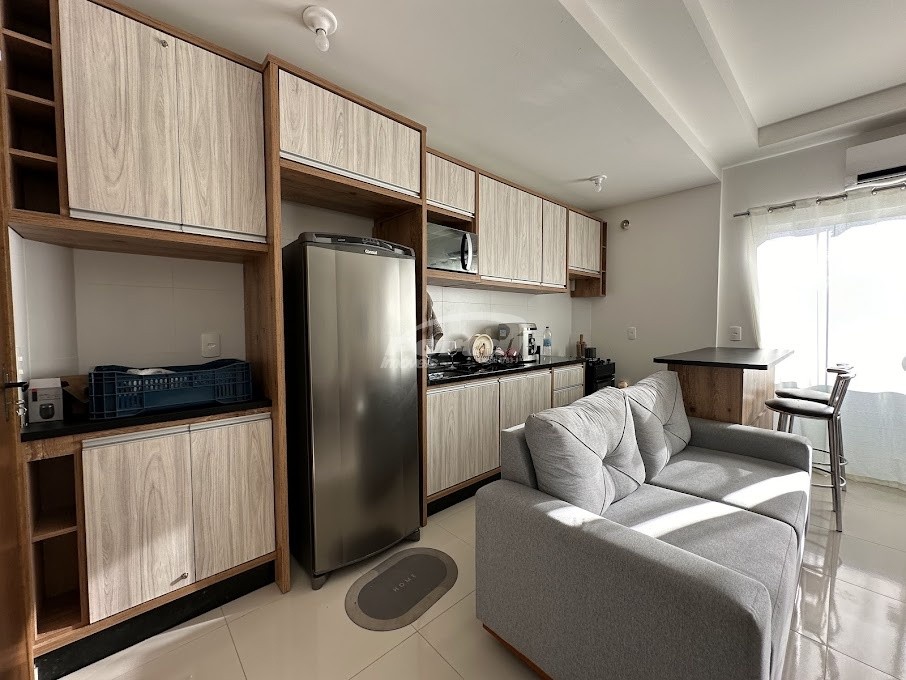 Apartamento para alugar com 2 quartos, 70m² - Foto 6