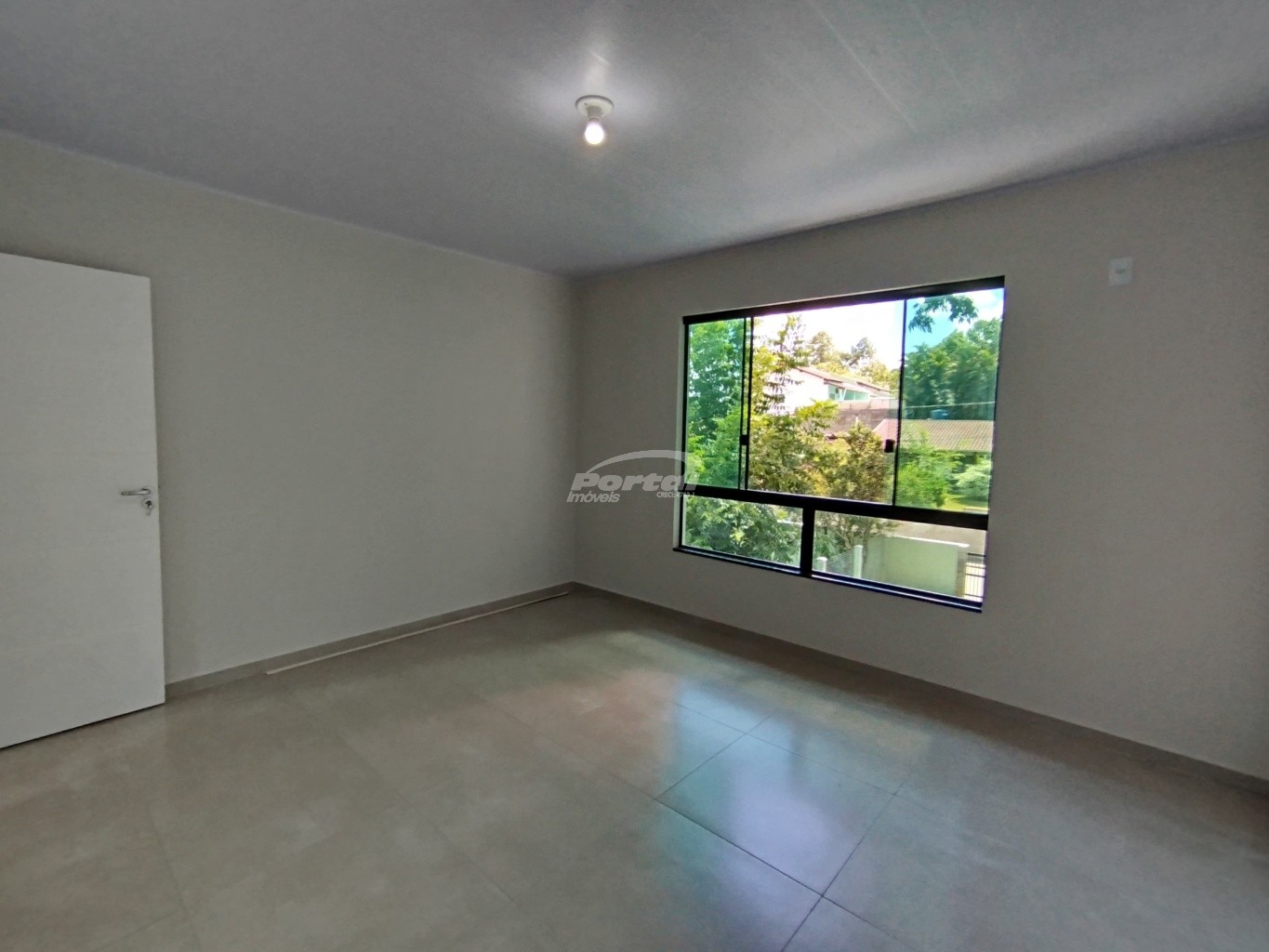 Casa para alugar com 2 quartos, 98m² - Foto 15