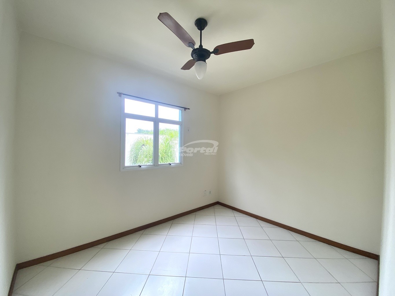 Apartamento para alugar com 2 quartos, 55m² - Foto 4