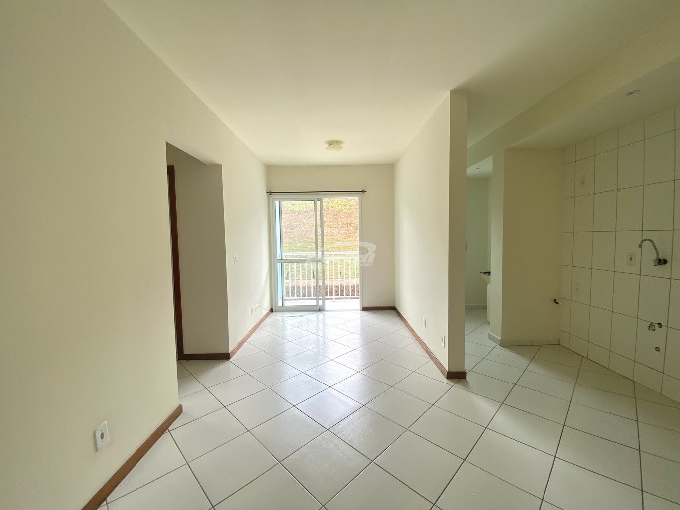 Apartamento para alugar com 2 quartos, 55m² - Foto 13