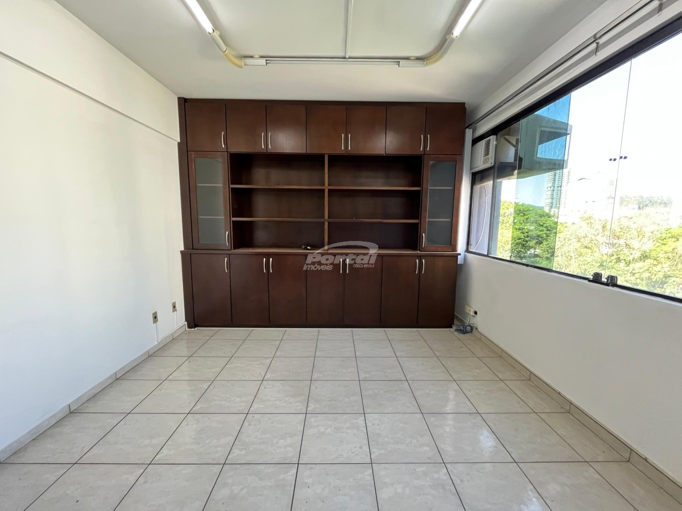 Sala Comercial de 75m² no bairro Victor Konder, em Blumenau | Eu Corretor