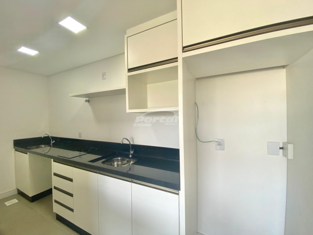 Apartamento à venda com 1 quarto, 37m² - Foto 13