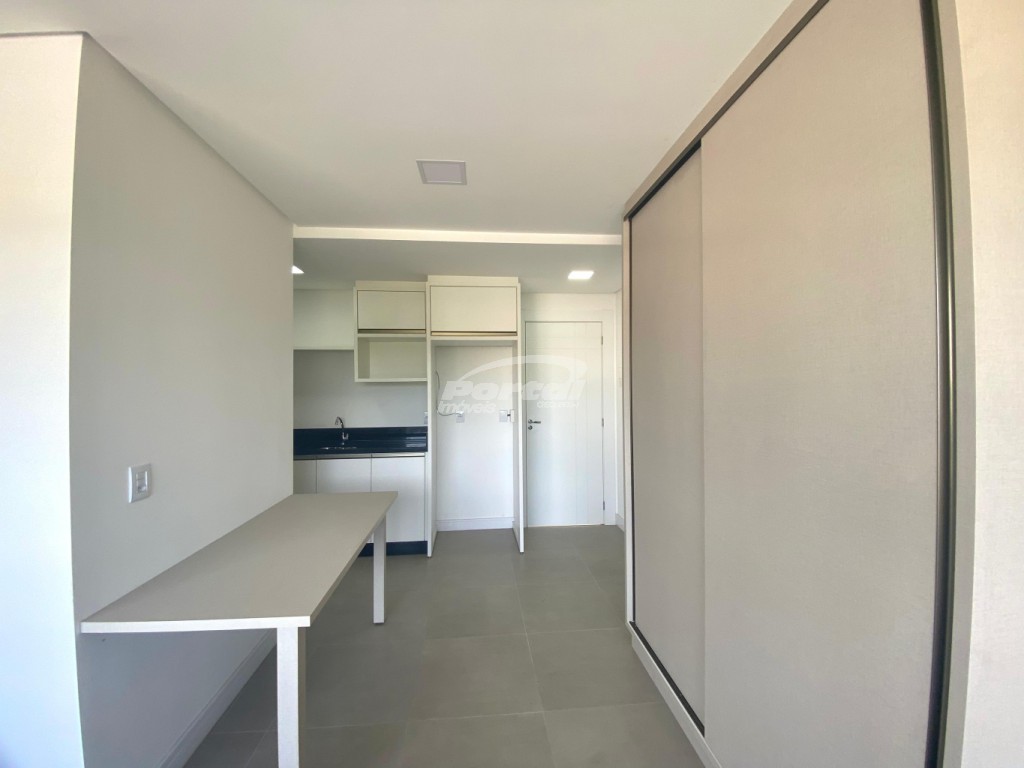 Apartamento à venda com 1 quarto, 37m² - Foto 11