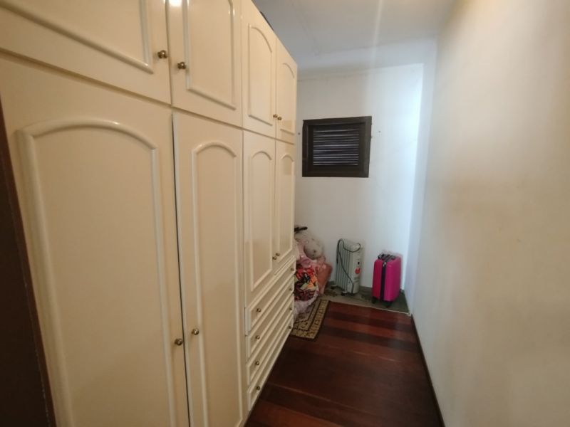 Casa à venda com 4 quartos, 311m² - Foto 19