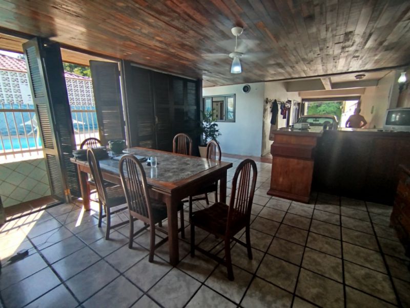 Casa à venda com 4 quartos, 311m² - Foto 23