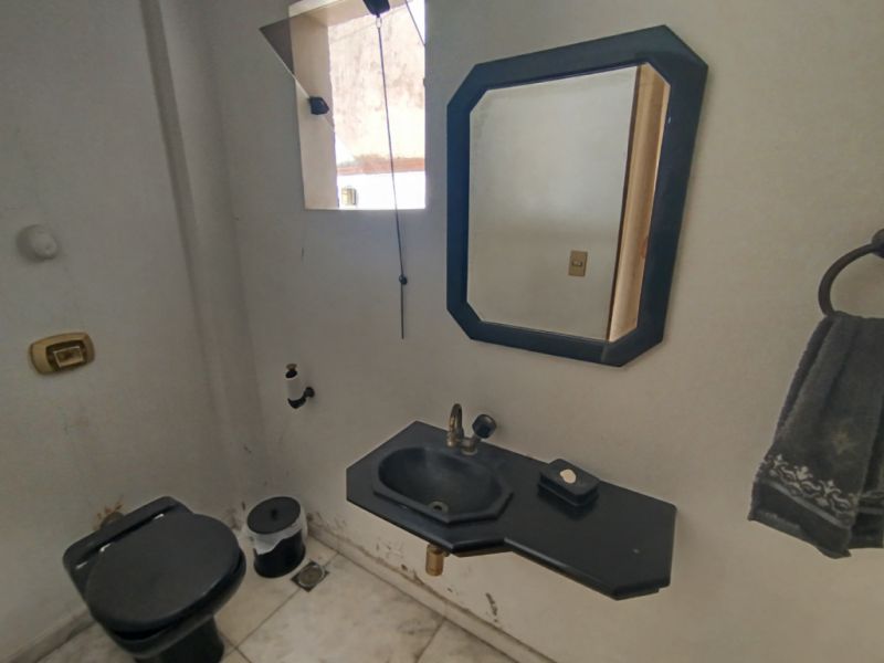 Casa à venda com 4 quartos, 311m² - Foto 26