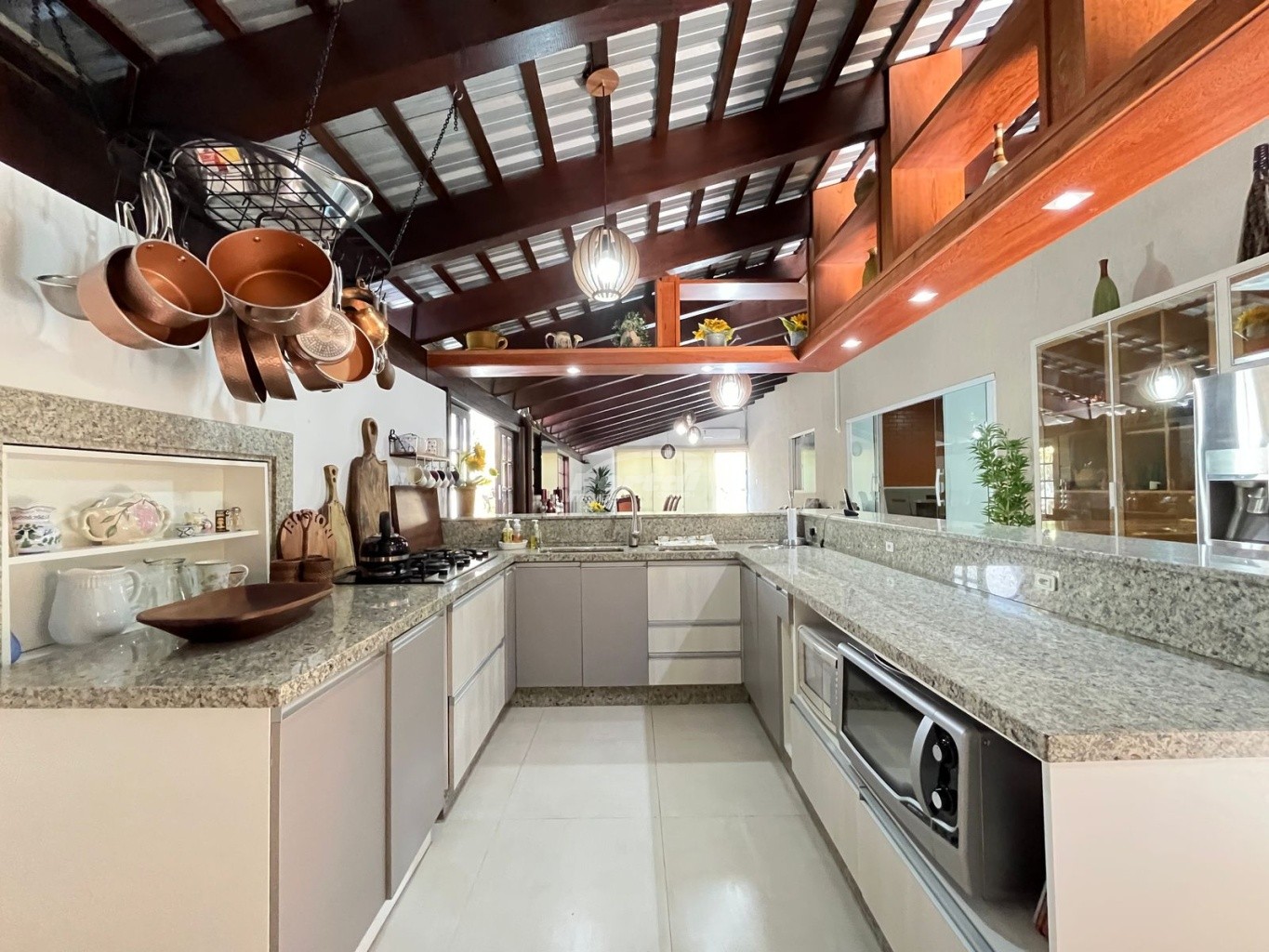 Casa de 4 quartos, 332m² no bairro Salto Weissbach, em Blumenau | Eu Corretor