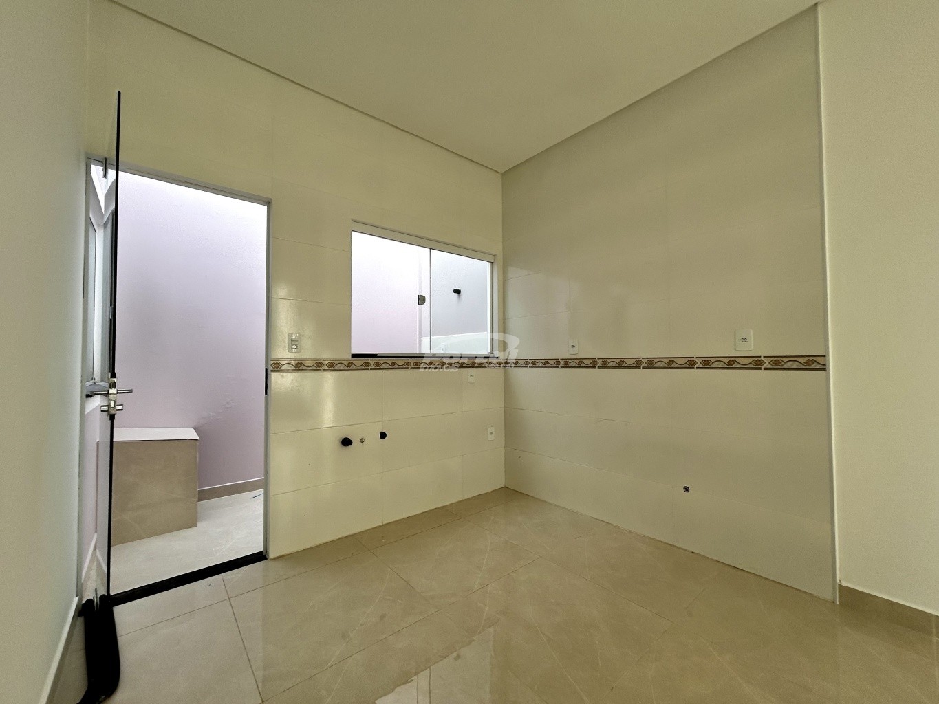 Casa para alugar com 2 quartos, 60m² - Foto 10