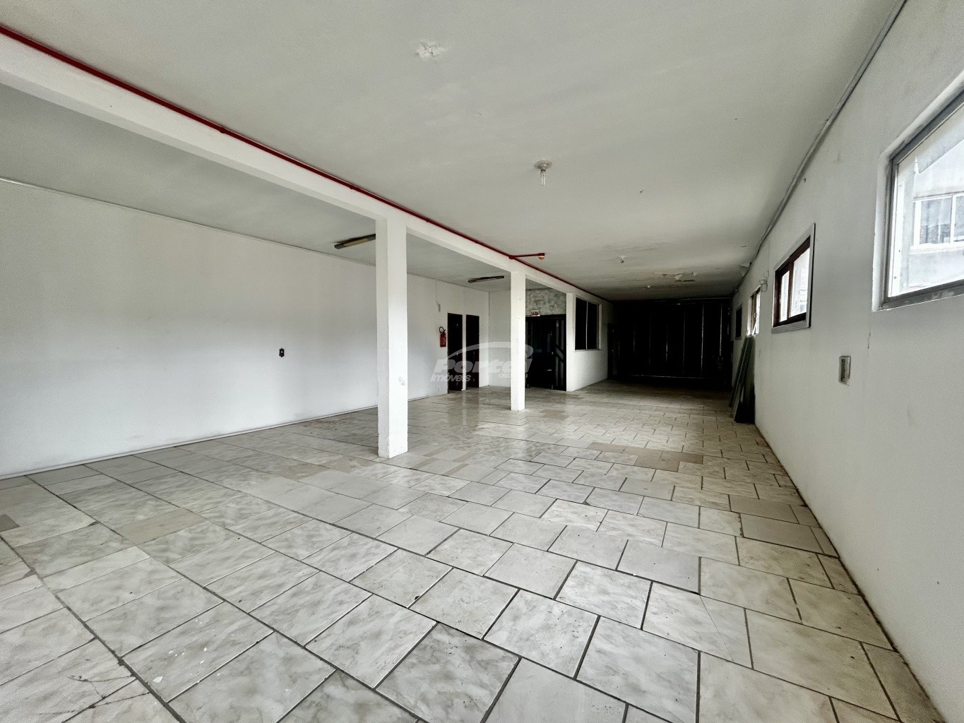 Sala Comercial de 35m² no bairro Centro, em Balneário Piçarras | Eu Corretor