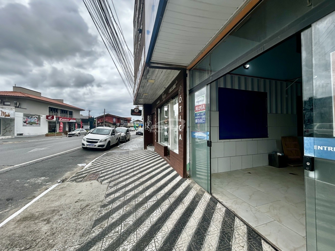 Sala Comercial de 35m² no bairro Centro, em Balneário Piçarras | Eu Corretor