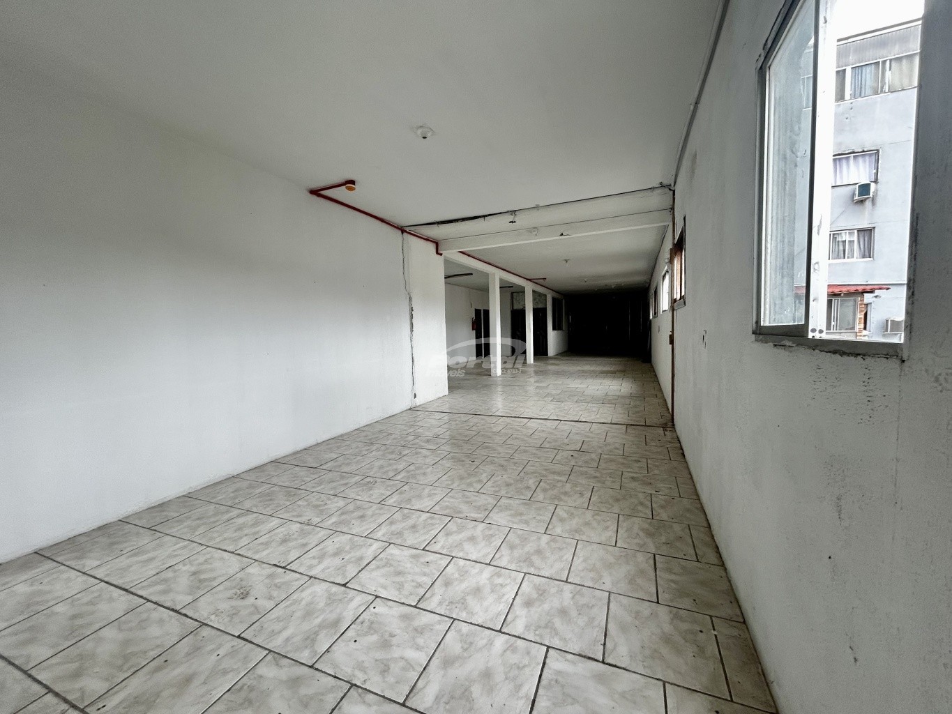 Sala Comercial de 35m² no bairro Centro, em Balneário Piçarras | Eu Corretor