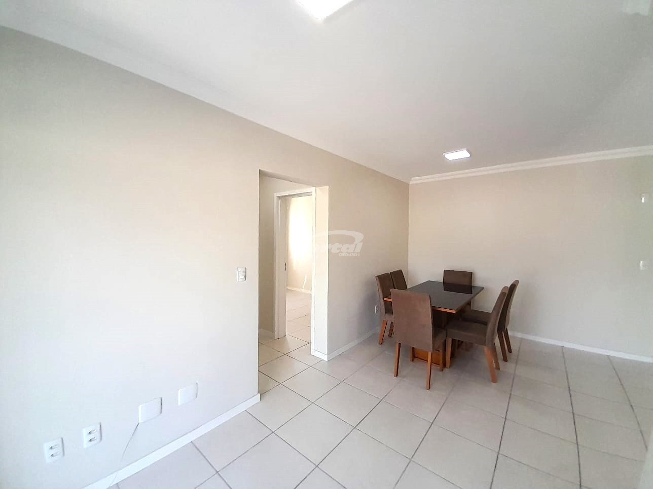 Apartamento para alugar com 2 quartos, 64m² - Foto 9