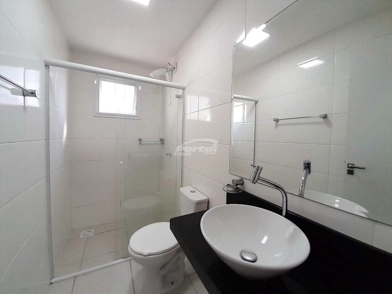 Apartamento para alugar com 2 quartos, 64m² - Foto 16