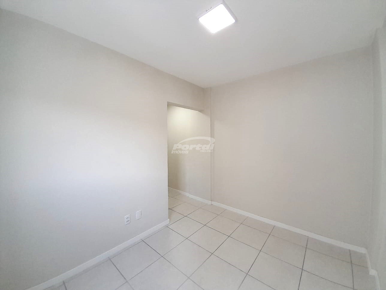 Apartamento para alugar com 2 quartos, 64m² - Foto 18