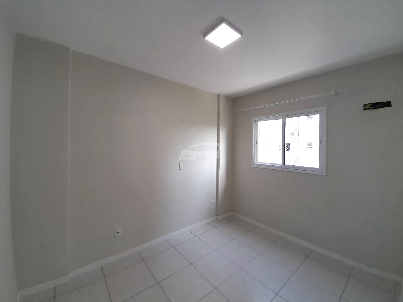 Apartamento para alugar com 2 quartos, 64m² - Foto 17
