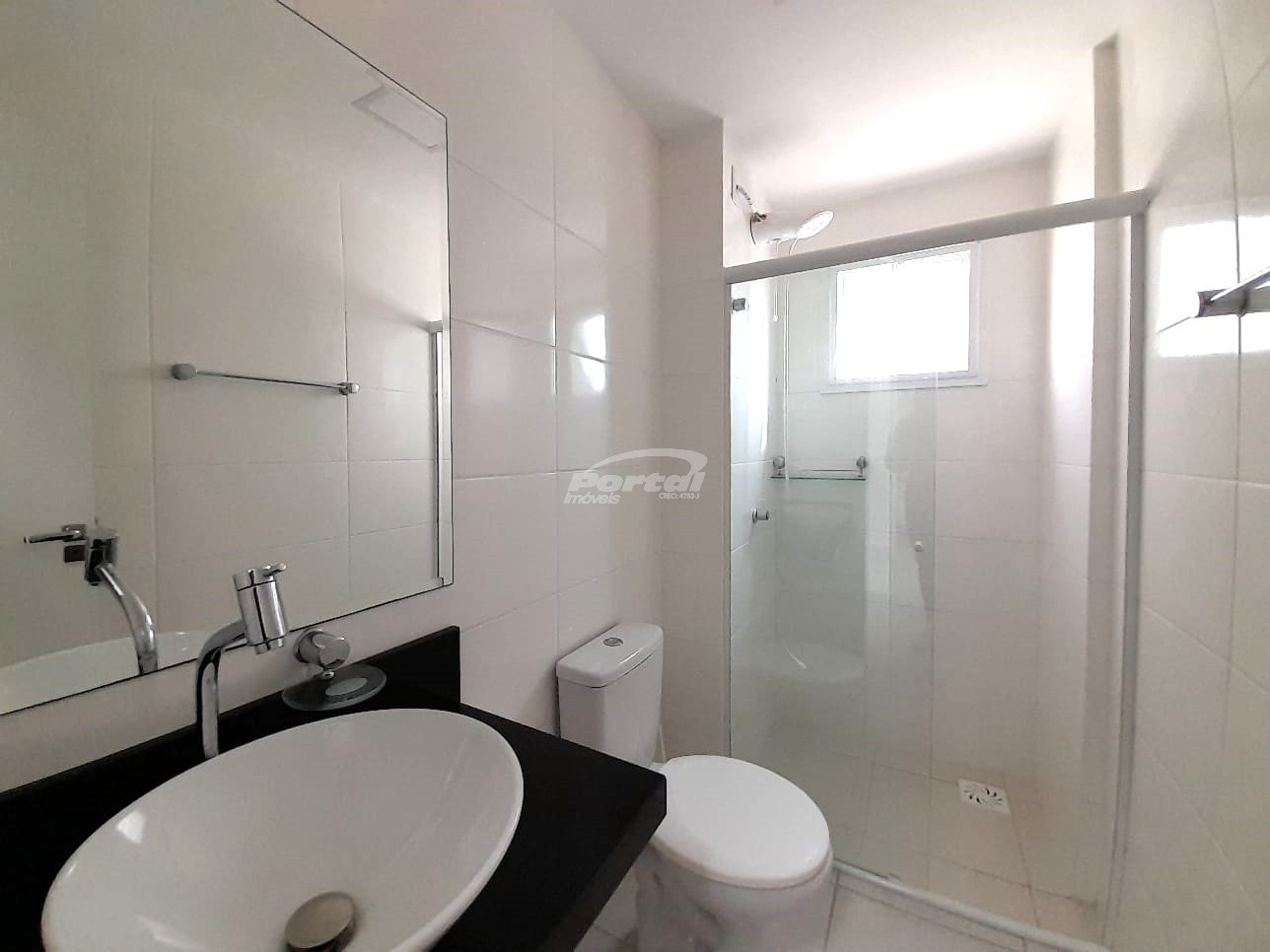 Apartamento para alugar com 2 quartos, 64m² - Foto 12