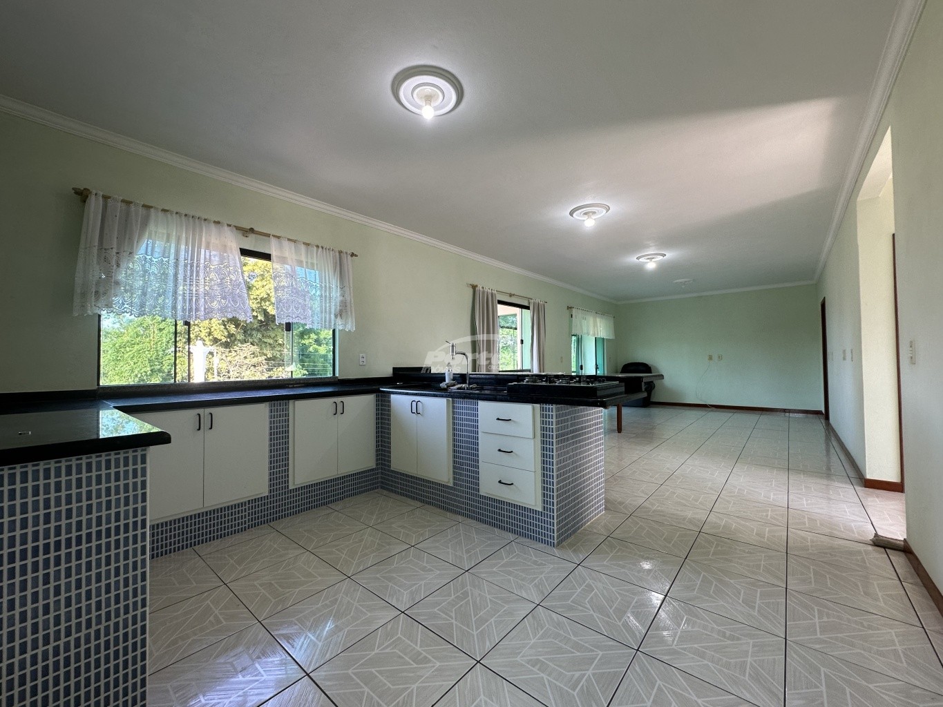 Sítio para alugar com 3 quartos, 17595m² - Foto 10