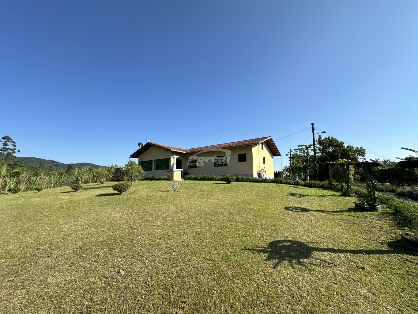 Sítio para alugar com 3 quartos, 17595m² - Foto 30