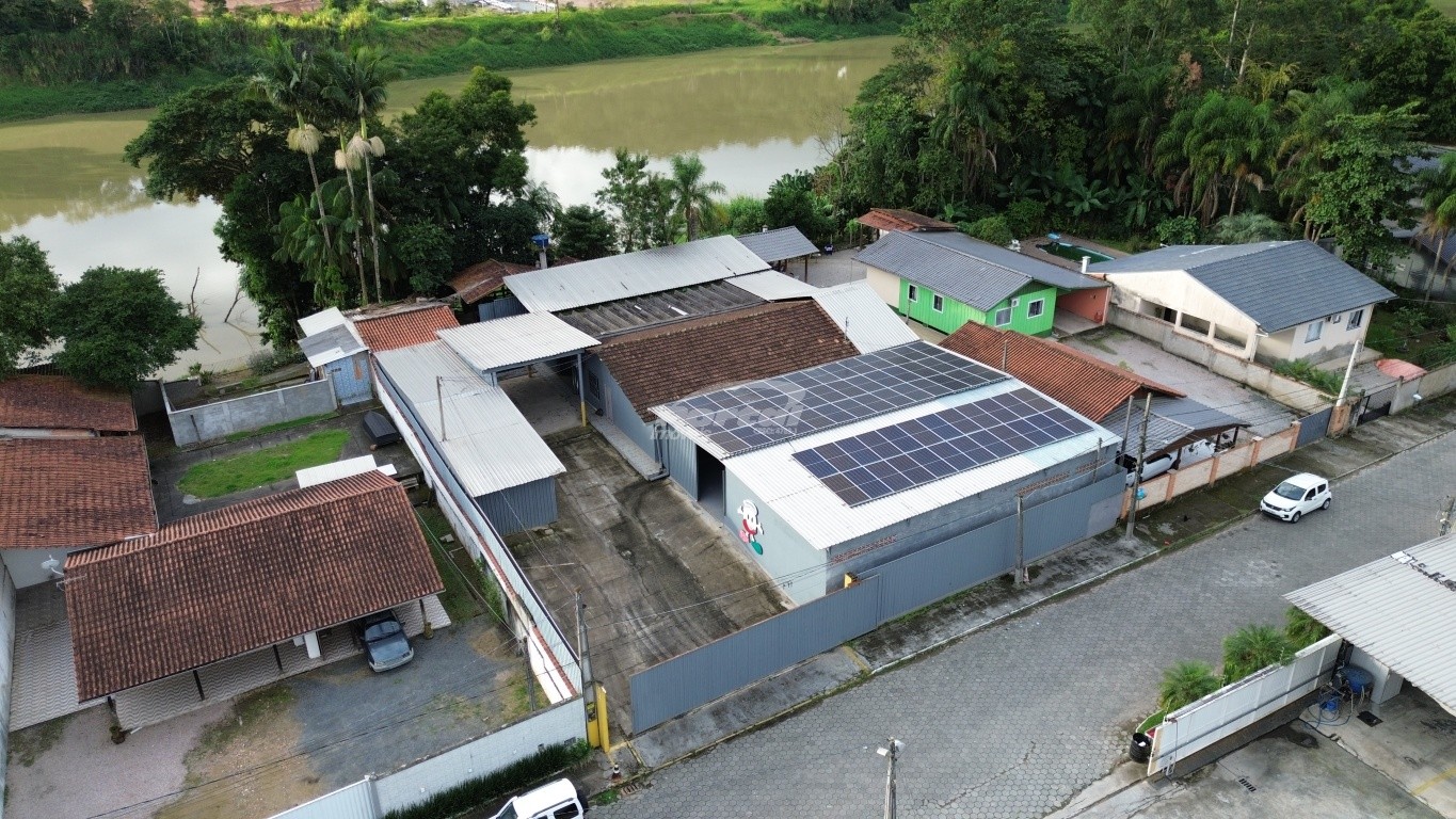 Depósito-Galpão-Armazém à venda, 750m² - Foto 1