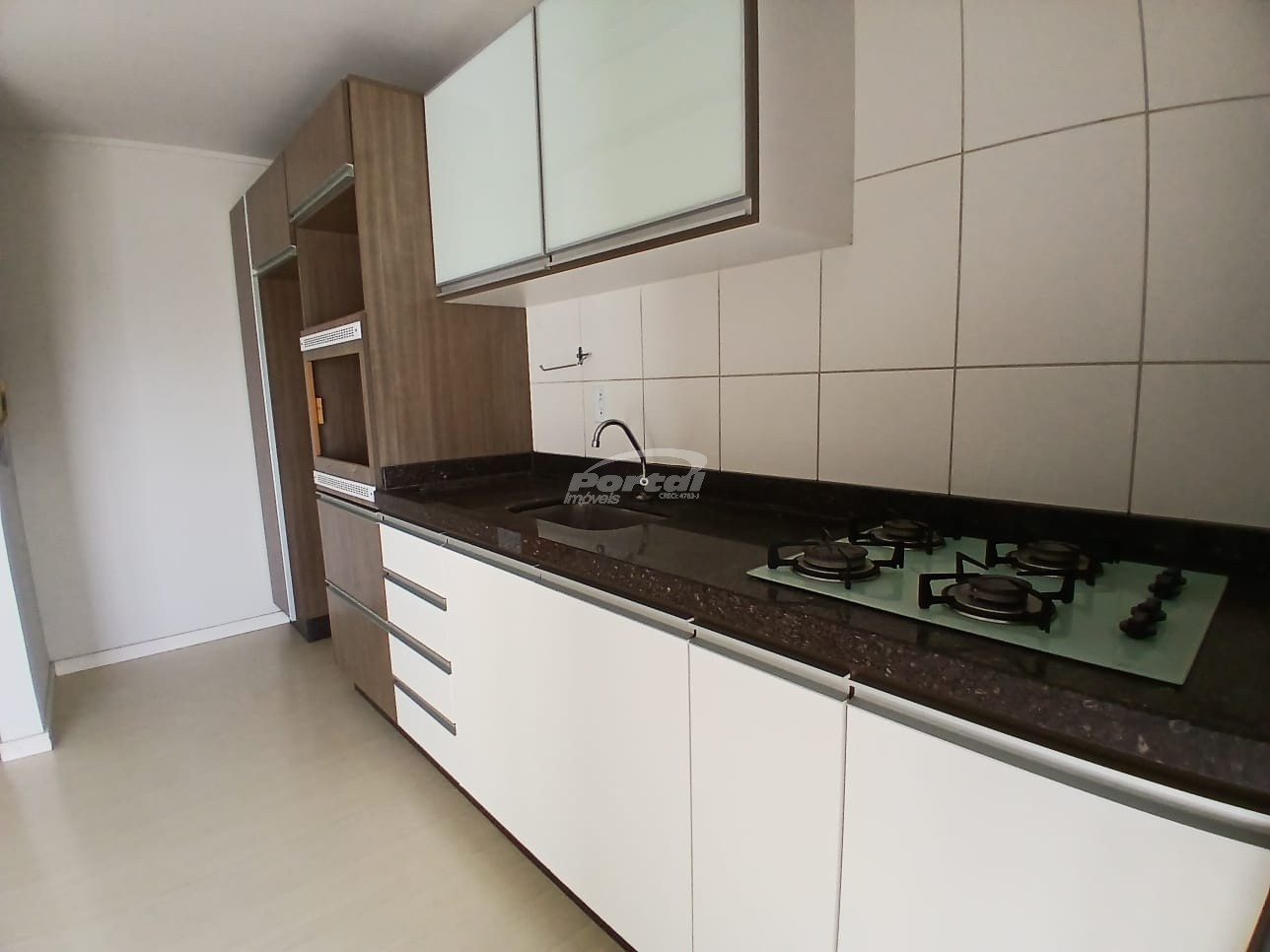 Apartamento para alugar com 2 quartos, 80m² - Foto 2