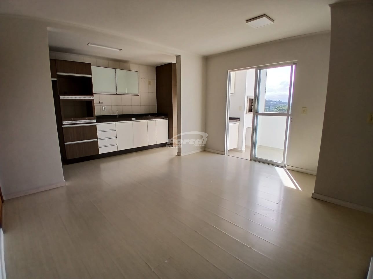 Apartamento para alugar com 2 quartos, 80m² - Foto 7