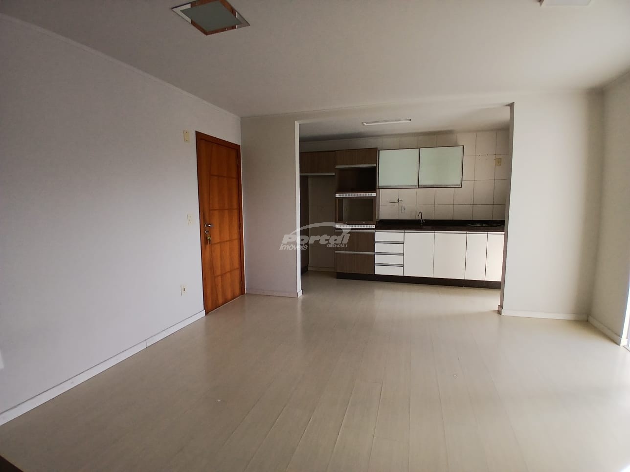 Apartamento para alugar com 2 quartos, 80m² - Foto 6