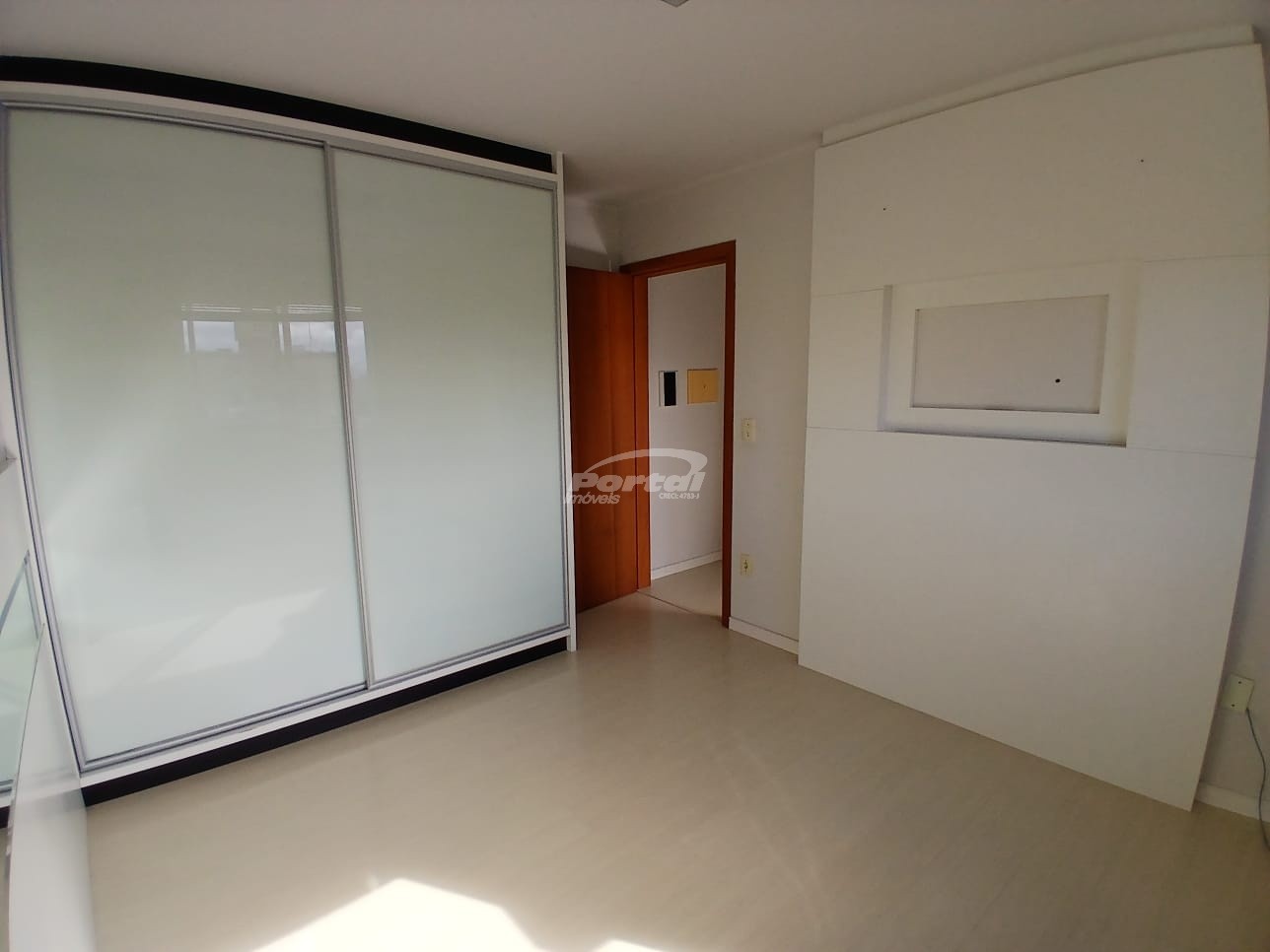 Apartamento para alugar com 2 quartos, 80m² - Foto 17