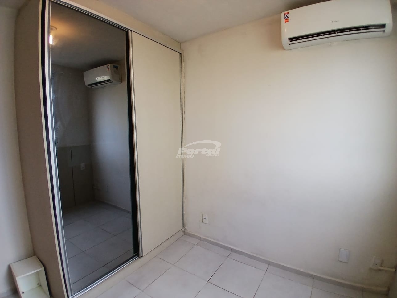 Apartamento para alugar com 2 quartos, 60m² - Foto 13