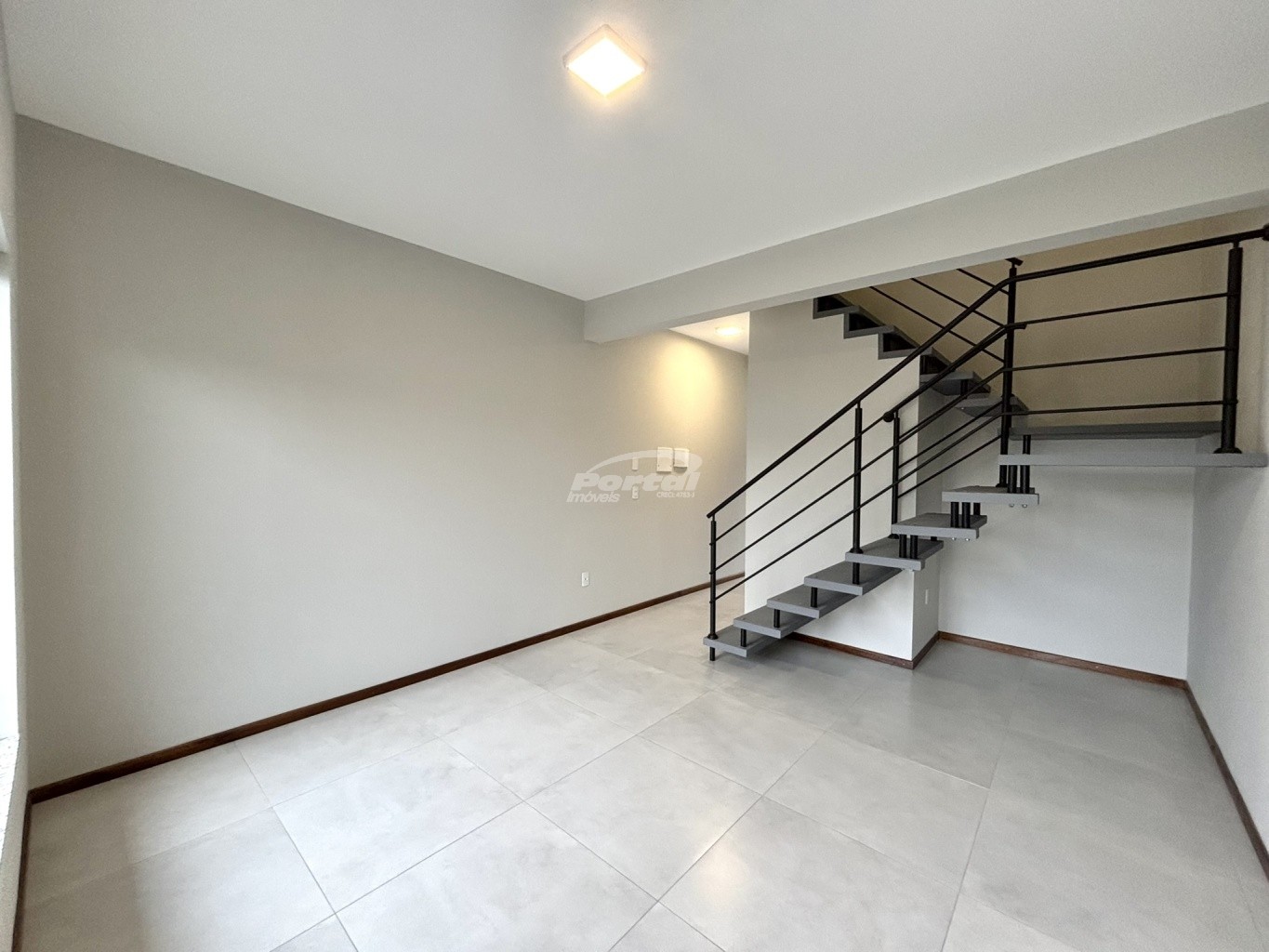 Casa para alugar com 2 quartos, 100m² - Foto 11