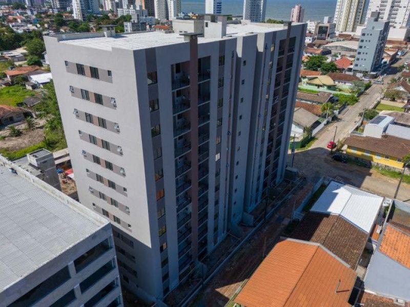 Apartamento de 2 quartos, 63m² no bairro Centro, em Balneário Piçarras | Eu Corretor