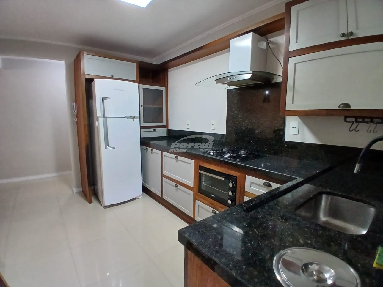 Apartamento, 2 quartos, 70 m² - Foto 2