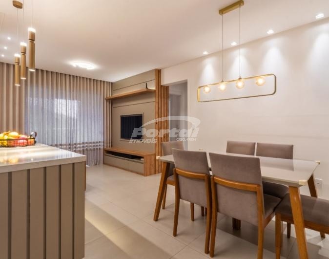 Apartamento à venda com 2 quartos, 73m² - Foto 2