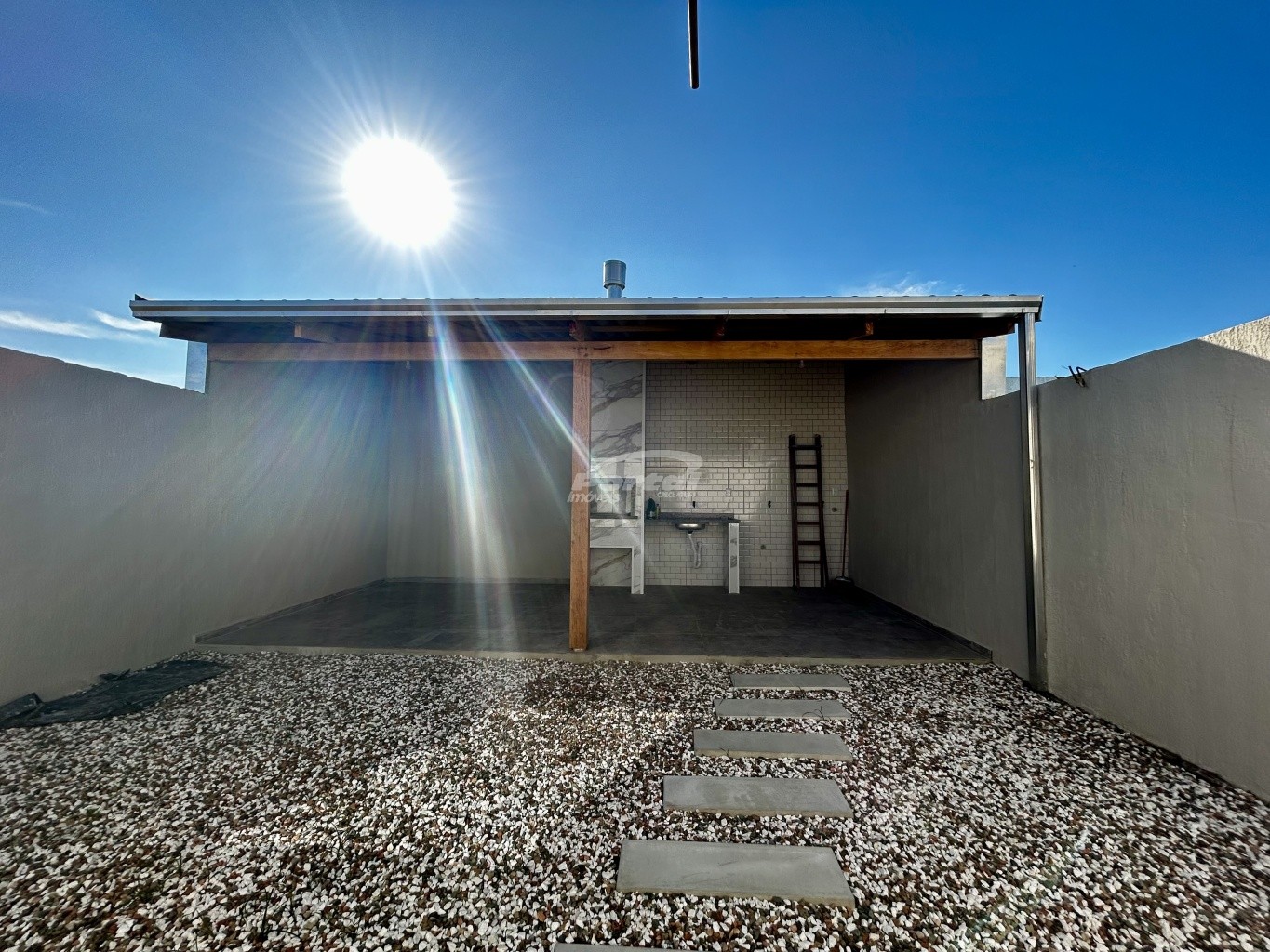 Casa para alugar com 2 quartos, 61m² - Foto 19
