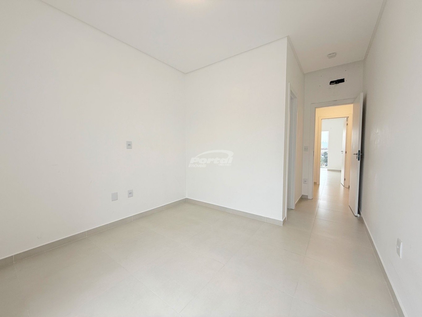 Casa para alugar com 2 quartos, 96m² - Foto 13