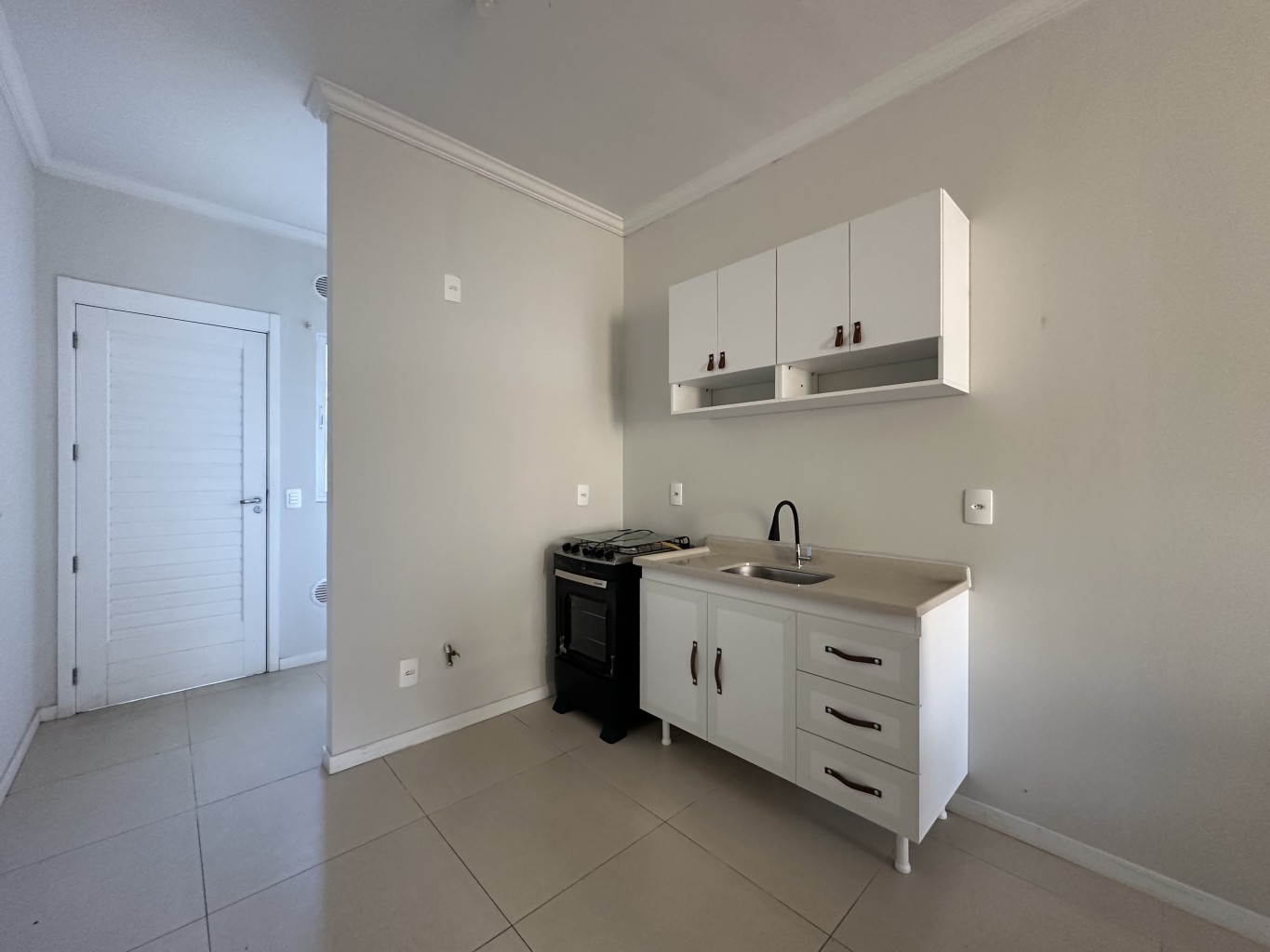 Casa de Condomínio para alugar com 3 quartos, 79m² - Foto 5