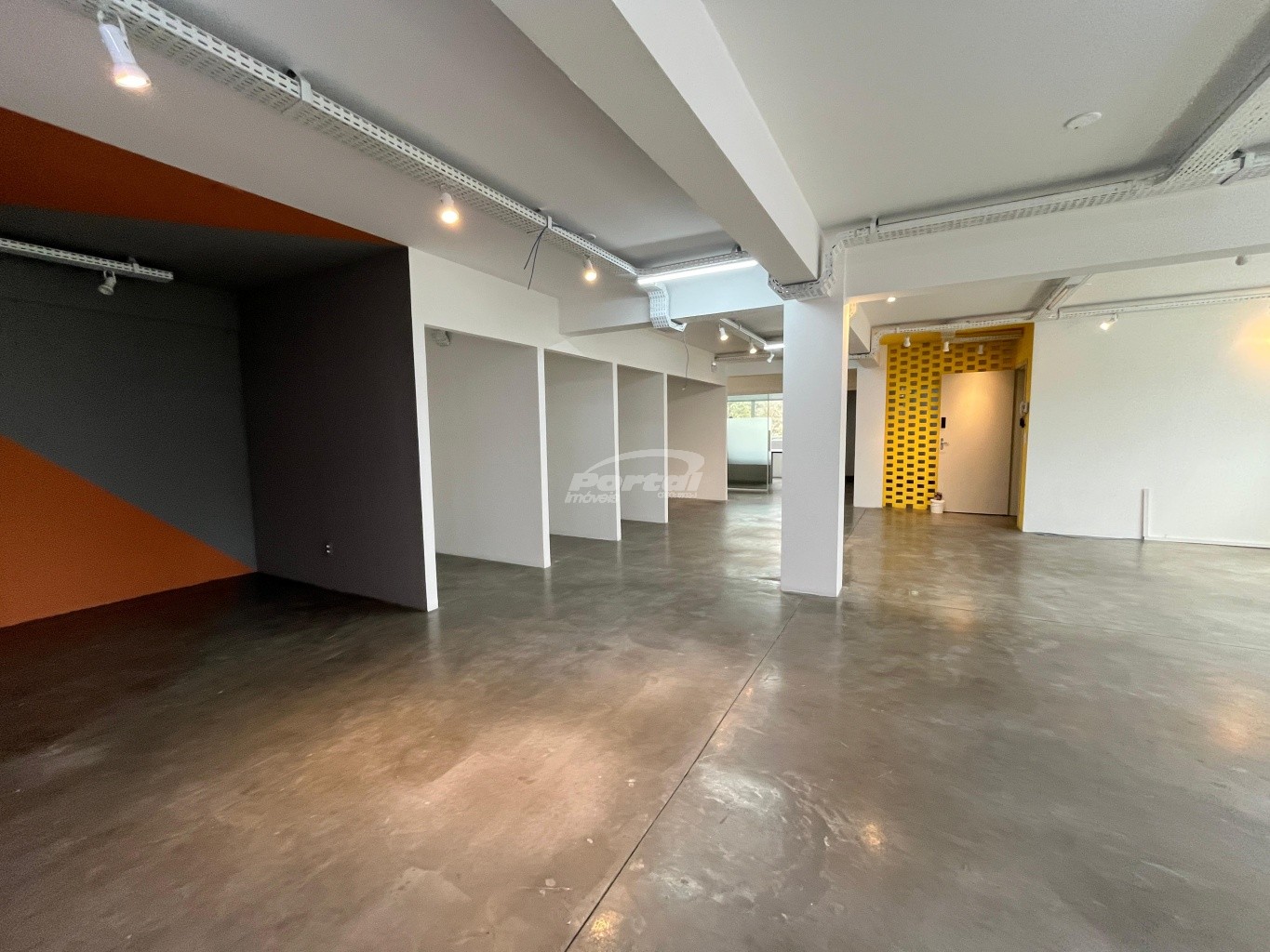 Sala Comercial de 190m² no bairro Itoupava Norte, em Blumenau | Eu Corretor