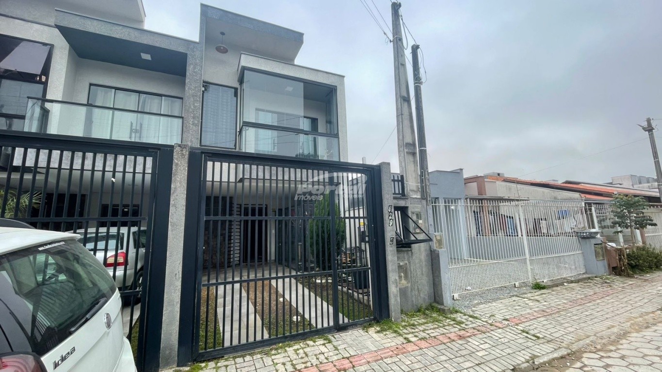 Casa de 2 quartos, 107m² no bairro Itacolomi, em Balneário Piçarras | Eu Corretor